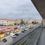 Charm 3bdr W/balcony By Lovelystay