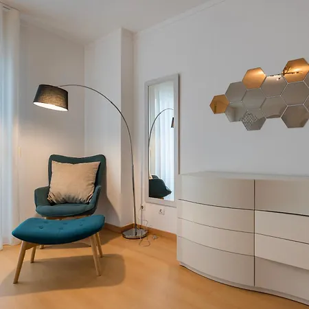 Charm 3bdr W/balcony By Lovelystay Apartment Lisbon