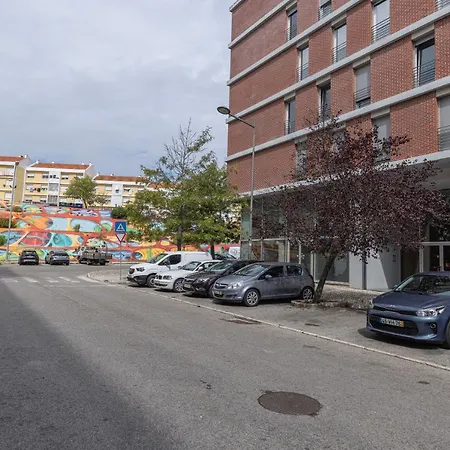 Charm 3bdr W/balcony By Lovelystay Apartamento