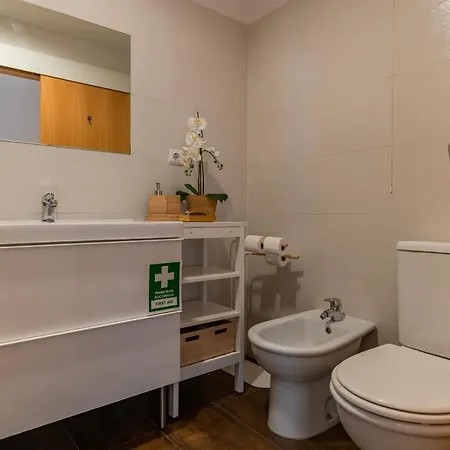 Charm 3bdr W/balcony By Lovelystay Apartamento *