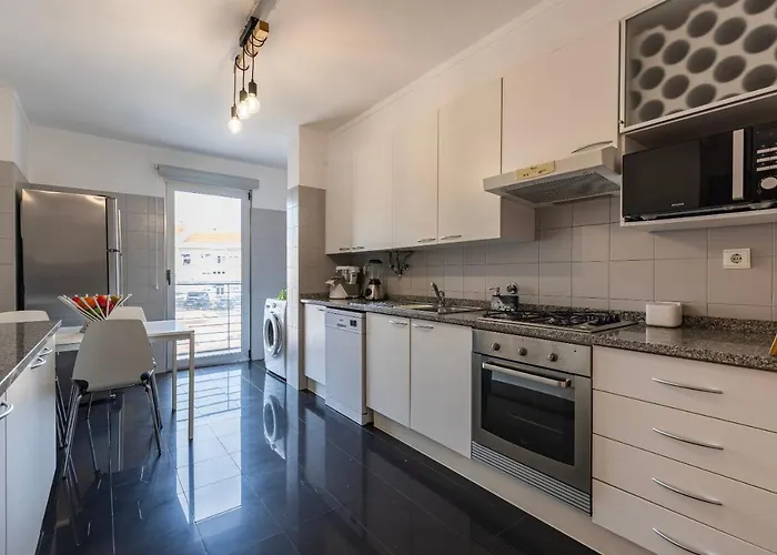 Charm 3bdr W/balcony By Lovelystay 公寓 Lisboa